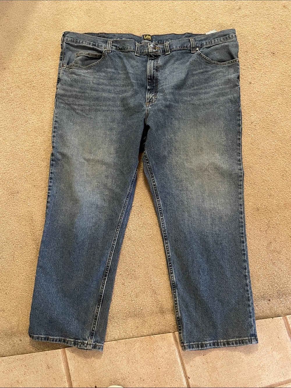 Lee Men's Faded Blue Relaxed Straight Jeans
